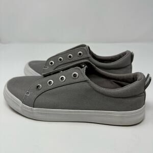 Tommy Bahama Women’s Grey Slip On Sneaker size 8- no laces